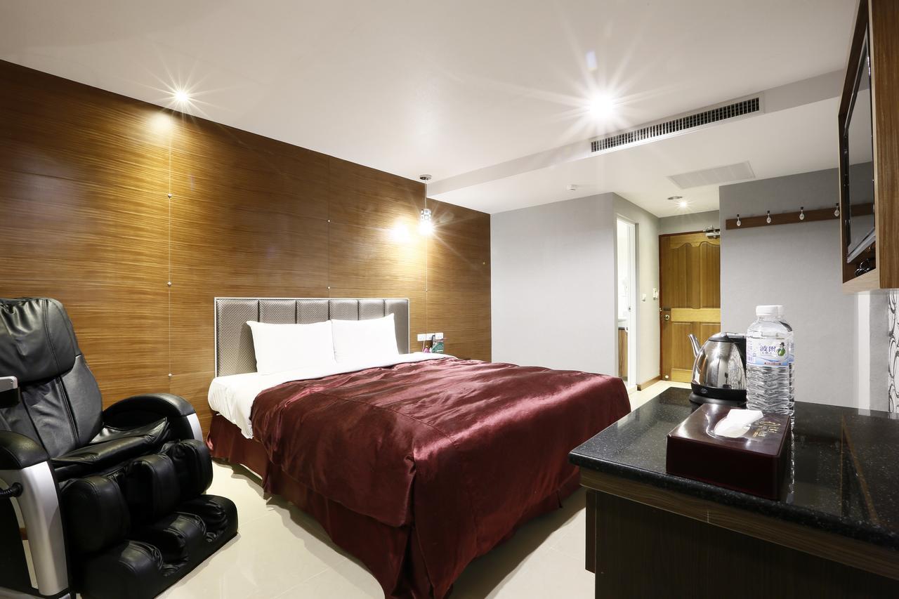 Hua Xiang Motel - Arena Kaohsiung Exterior photo